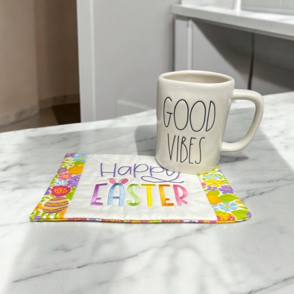 Hand Crafted Easter Placemat Snack Mat Cotton Embroidered Pastel Happy Easter - Picture 3 of 11